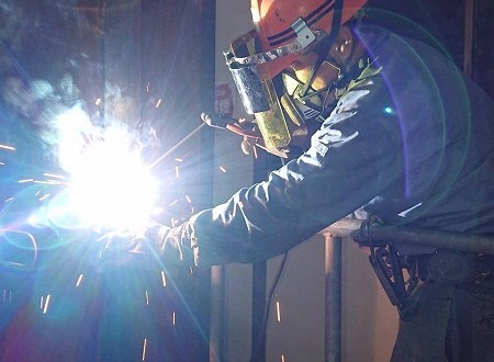 鍛冶工事で現場で働く職人達を支える